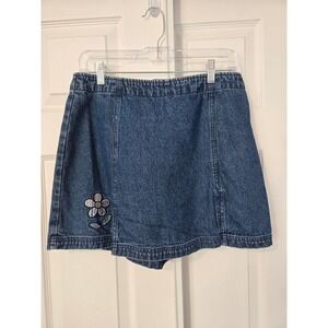 Vintage y2k Denim Skort 10 Wash Blue Embroidered Flower Sequin Mini Skirt